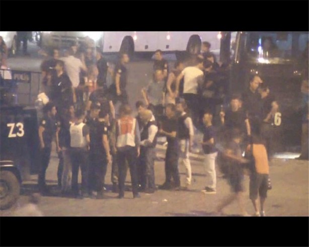 Foto - 15 Temmuz'da Taksim'de neler yaşandı?