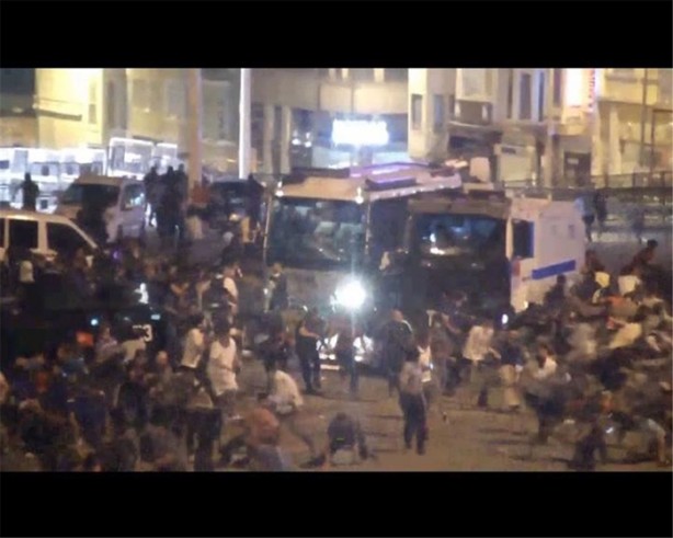 Foto - 15 Temmuz'da Taksim'de neler yaşandı?