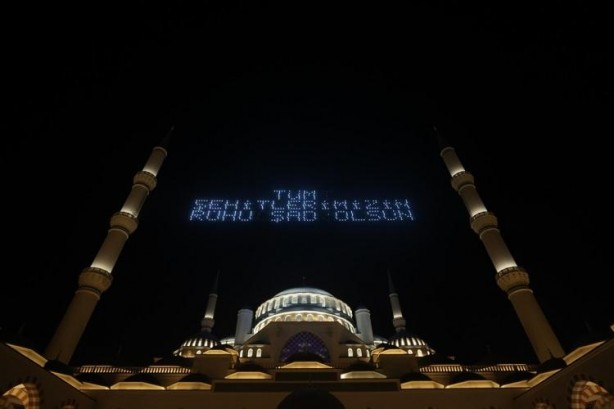 Foto - 15 Temmuz'un yıldönümünde milyonlar meydanları boş bırakmadı