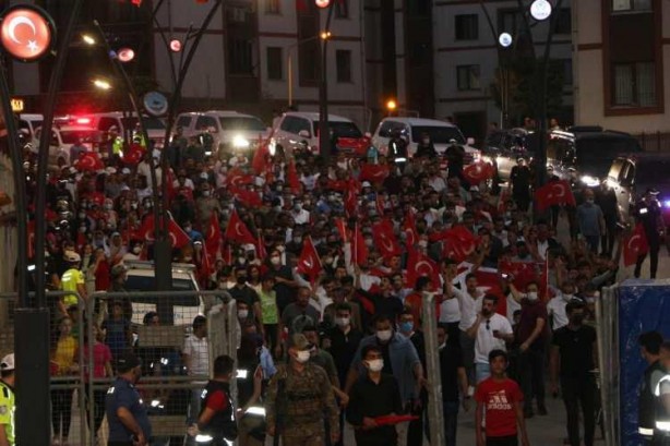 Foto - 15 Temmuz'un yıldönümünde milyonlar meydanları boş bırakmadı