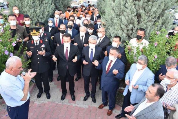 Foto - 15 Temmuz'un yıldönümünde milyonlar meydanları boş bırakmadı