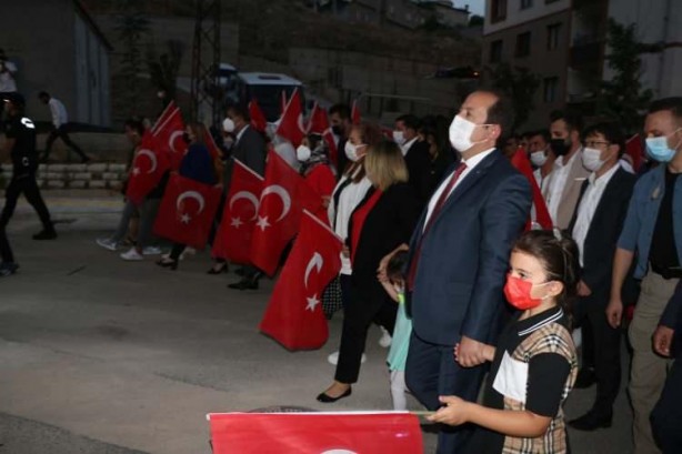 Foto - 15 Temmuz'un yıldönümünde milyonlar meydanları boş bırakmadı