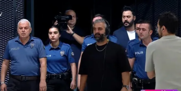 Foto - 1,5 yaşındaki bebeğe alkol içirdiler! Narsist karı-koca