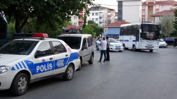 Foto - 15 yaşındaki çocuğun başka çocukları taciz ettiği iddiası ortalığı karıştırdı: 3 yaralı