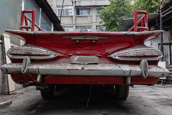 Foto - 15 yıldır garajda duruyordu! Antika araca yapılacak masraf dudak uçuklattı