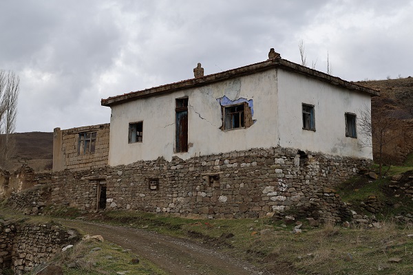 Foto - 15 yıldır kimse uğramıyor! Üç harfli söylentisi köyü bu hale getirdi