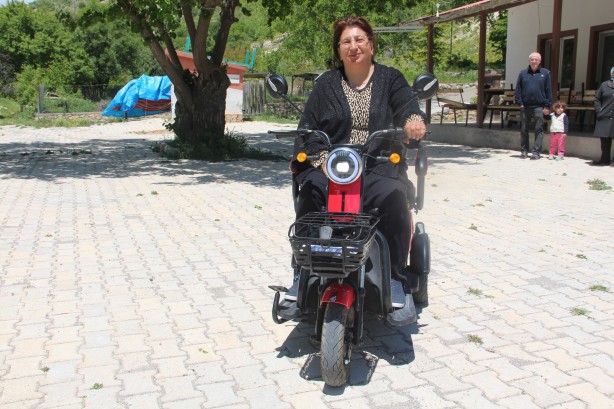 Foto - 15 yılın ardından gurbetten dönen kadın köy muhtarı oldu