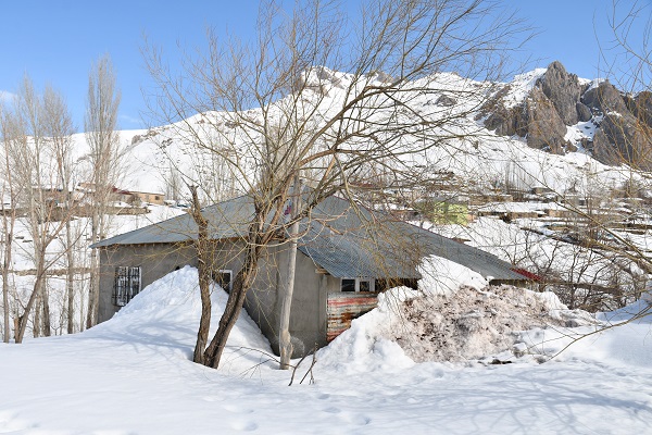 Foto - 150 haneli köy adeta kayboldu!