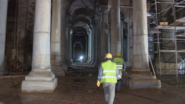 1500 yıllık Yerebatan Sarnıcı çökebilir! 'Bir saniye bile bekleyecek zaman yok' deyip uyardı!