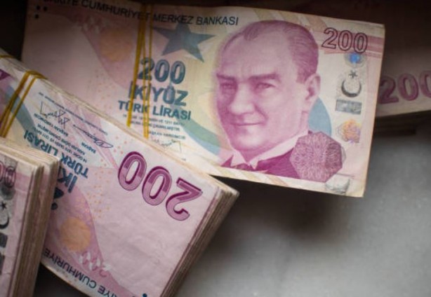 Foto - 16 milyon emekli alacak! Bugün hesaplara yatırılacak