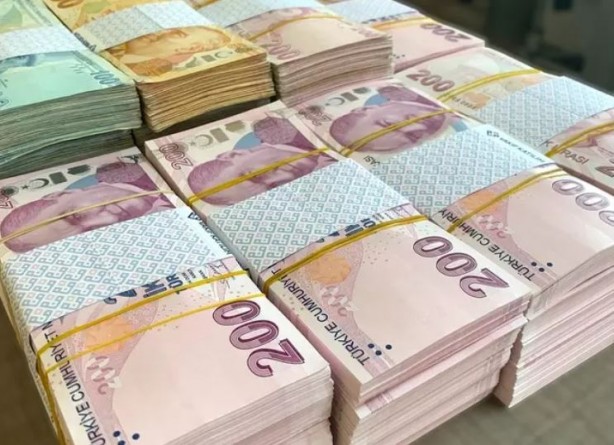 Foto - 16 milyon emekli alacak! Bugün hesaplara yatırılacak