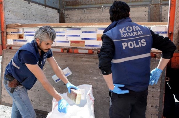 Foto - 16 ton mısırın içinden çıkanlar hayrete düşürdü!