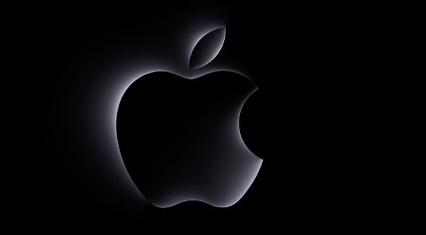 16 yaşındaki genç 3 trilyon dolarlık Apple'a diz çöktürdü