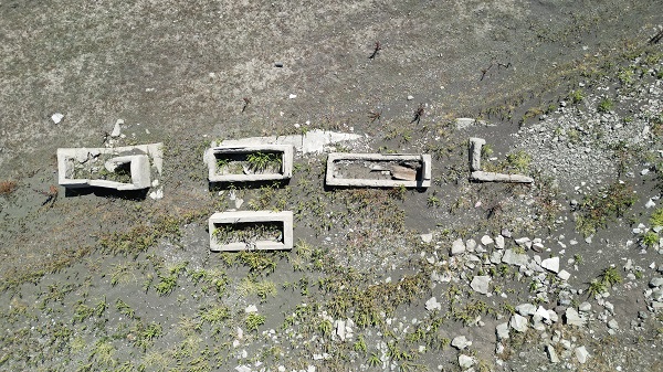 Foto - 16 yıl sonra görüldü! Sular çekilince bakın ortaya ne çıktı