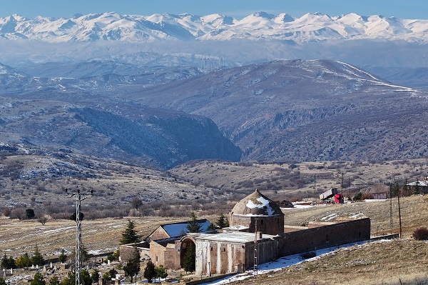 Foto - 16 yıldır, yüzlerce yıllık ata mirasının bakımını gönüllü yapıyor 