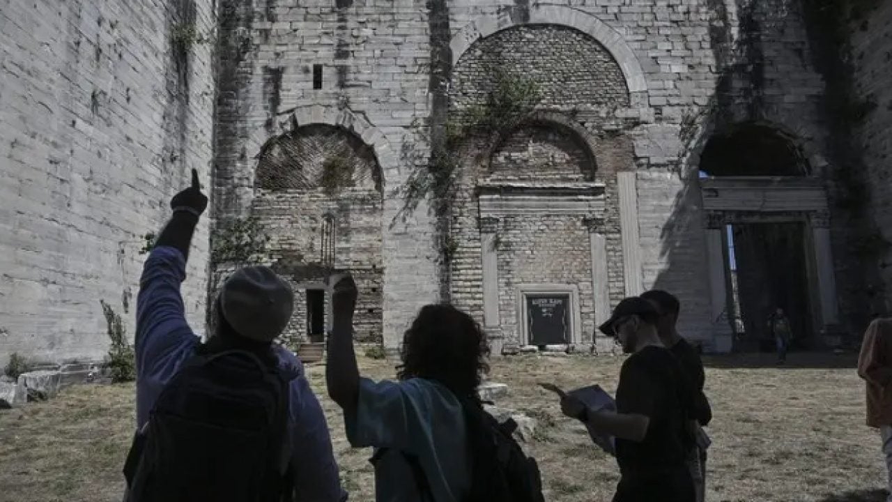 Foto - 1600 yıllık kapının sırrı ortaya çıktı! Meğer dönüşte buradan geçiyorlarmış!