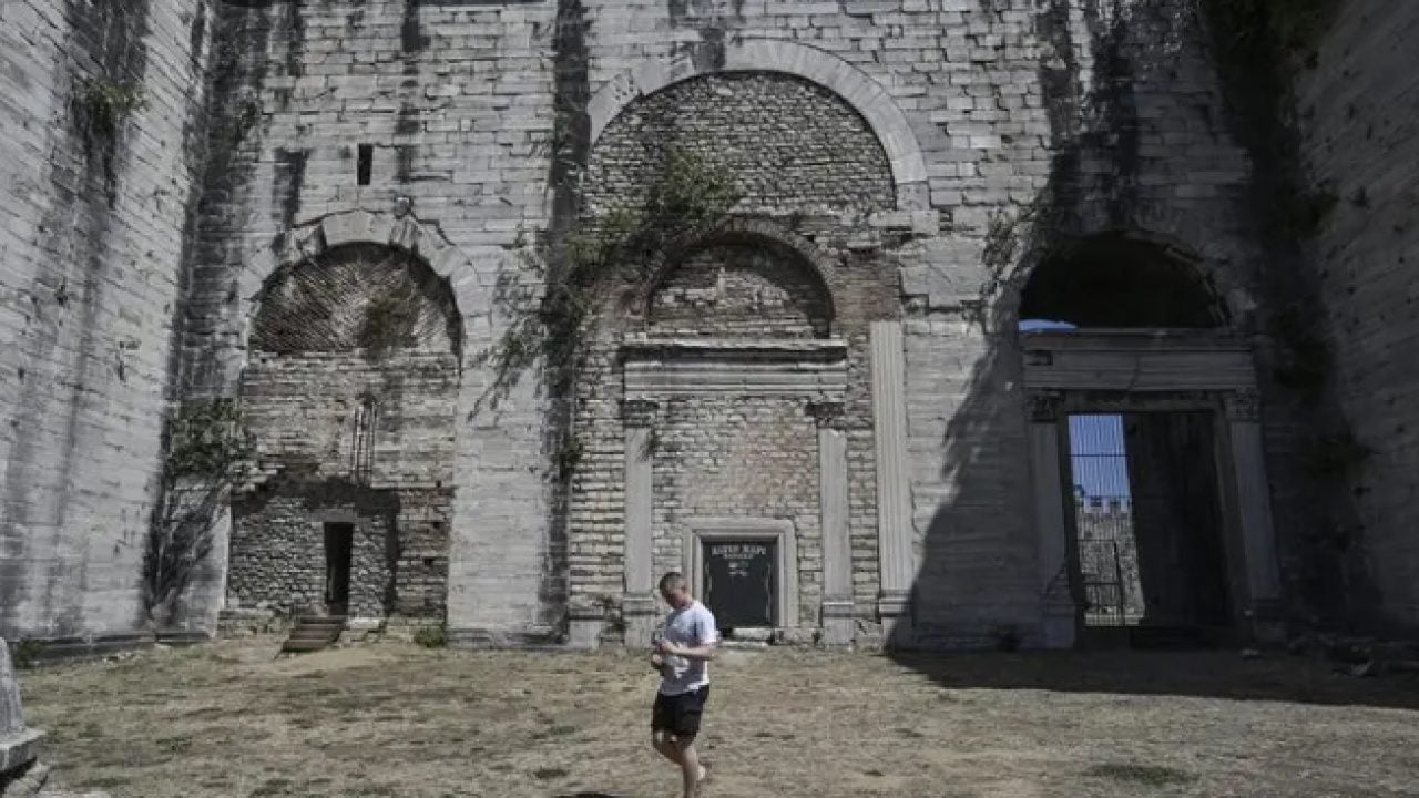 Foto - 1600 yıllık kapının sırrı ortaya çıktı! Meğer dönüşte buradan geçiyorlarmış!
