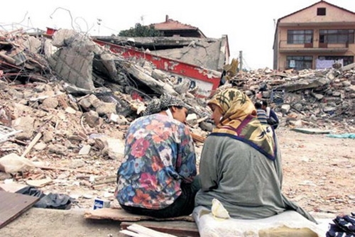 Foto - 17 Ağustos 1999 Depremi