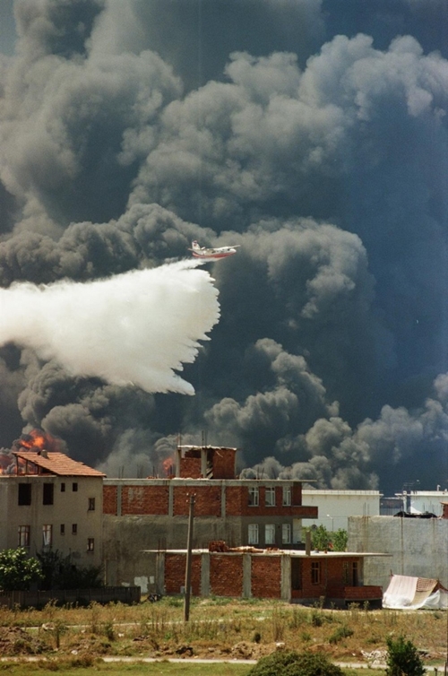 Foto - 17 Ağustos 1999 Depremi