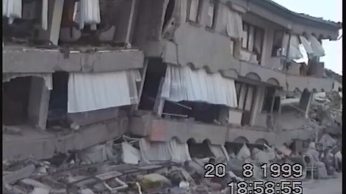 Foto - 17 Ağustos 1999 Depremi