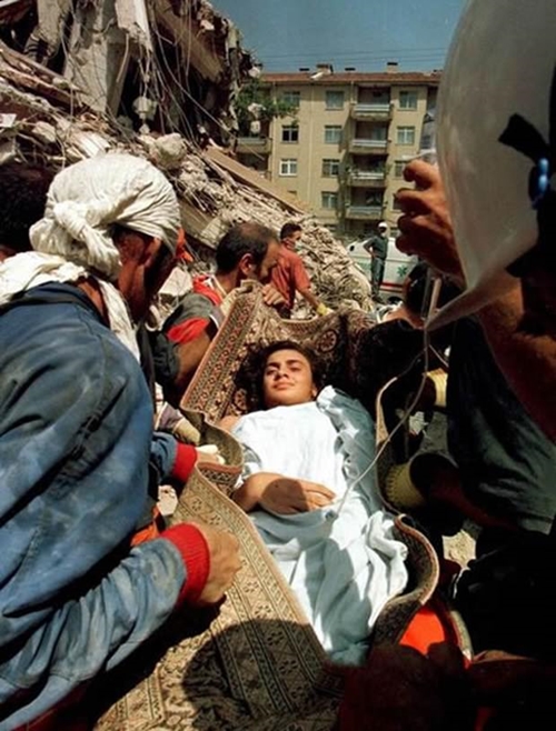Foto - 17 Ağustos 1999 Depremi