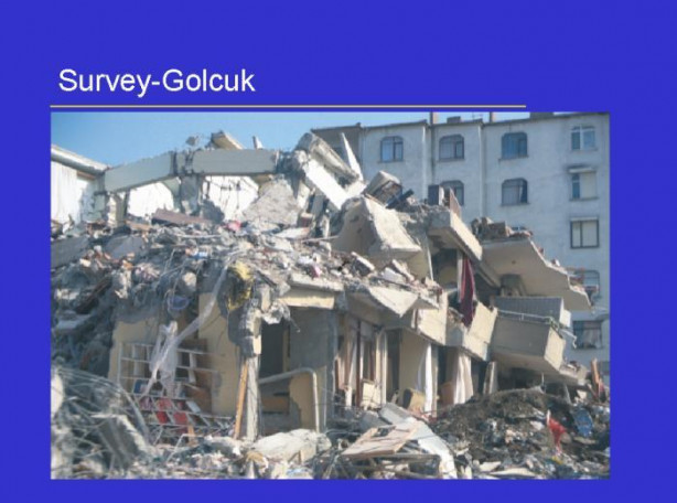 Foto - 17 Ağustos 1999 Gölcük Depremi