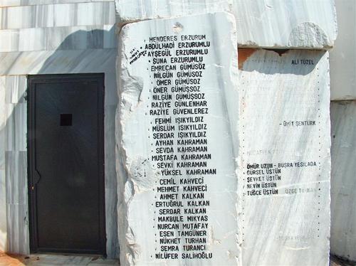 Foto - 17 Ağustos 1999 Gölcük Depremi