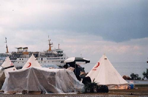 Foto - 17 Ağustos 1999 Gölcük Depremi