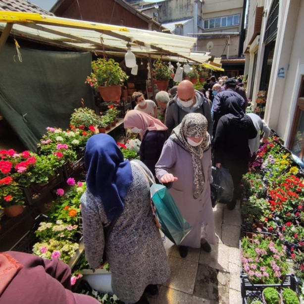 Foto - 17 günlük kapanma öncesi çiçekçilere akın ettiler
