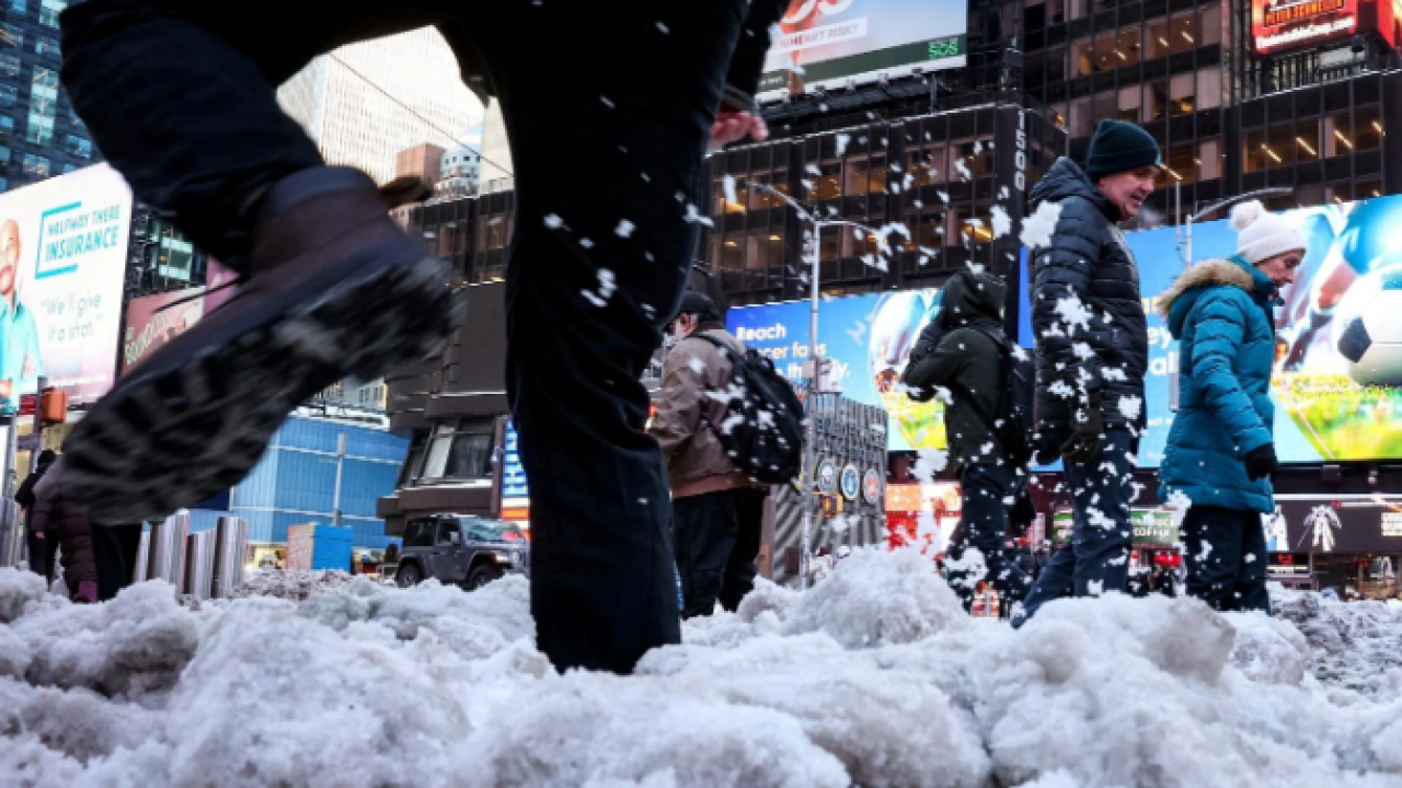17 kişinin ölümüne sebep oldu! ABD’yi rekor düzeyde soğukluk vurdu