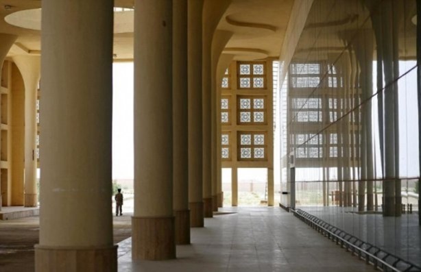 Foto - 17 milyon dolar harcandı ama...