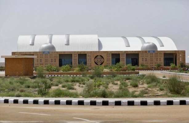 Foto - 17 milyon dolar harcandı ama...