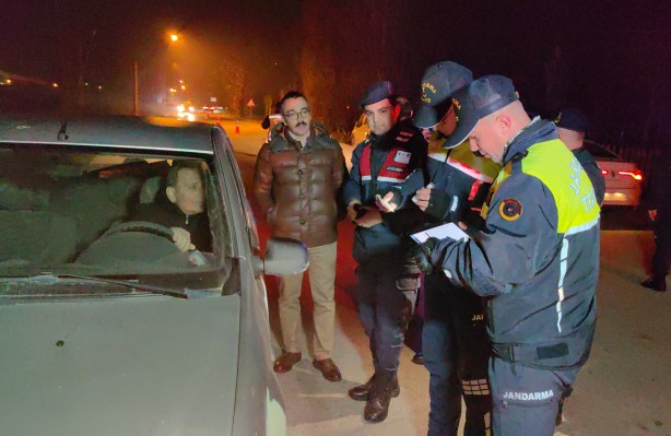 Foto - 17 yaşındaki sürücünün 'ekmek' savunması pes dedirtti!