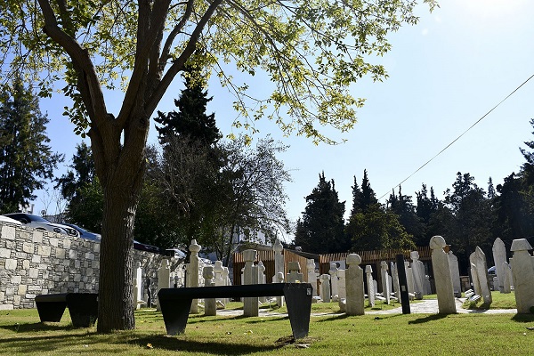 Foto - 17.yüzyıldan kalan mezar taşları sergileniyor