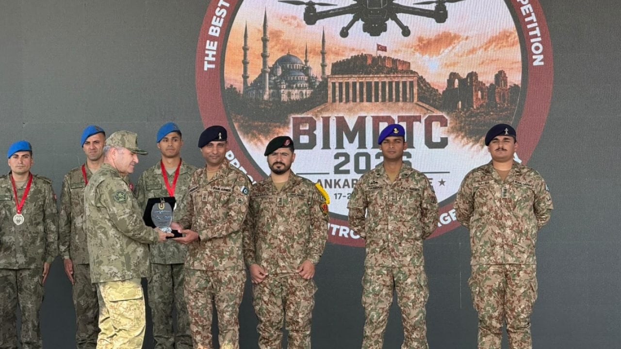 Foto - 18 ülkeden 22 takımın dronları yarıştı: Uçangöz Yarışması’nda açık ara şampiyon Türkiye