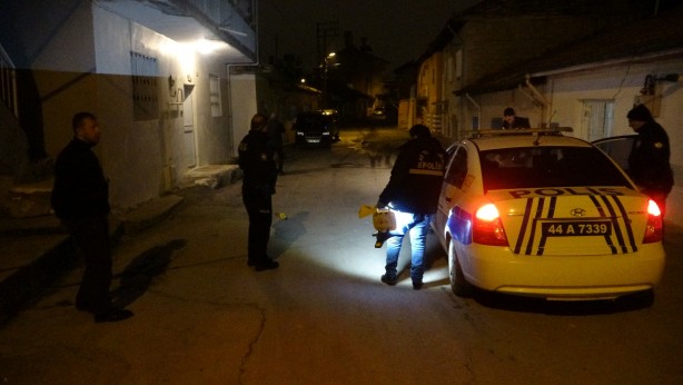 Foto - 18 yaşındaki genç tartıştığı arkadaşını pompalı tüfekle vurdu!