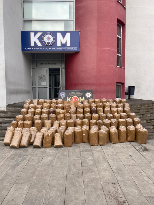 Foto - 1865 kg tütün ve 6 milyon makaron kaçak olarak ele geçirildi