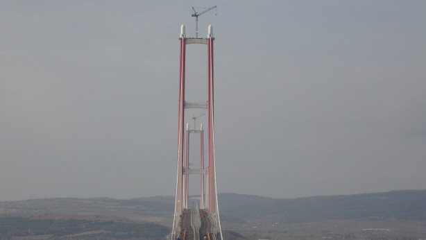 1915 Çanakkale Köprüsü ödüle doymuyor
