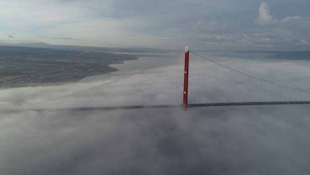 Foto - 1915 Çanakkale Köprüsü bu görüntüyle adeta kayboldu!