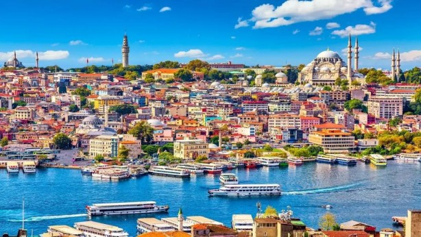 Foto - 196 ülkeyi karış karış gezdi, en güzel 11 ülkeyi açıkladı! İlk sıradaki ülke çok şaşırttı! Türkiye ise...