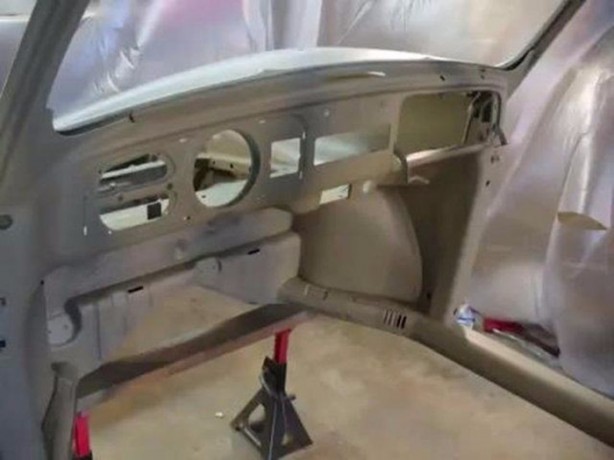 Foto - 1966 model Vosvos'u 2016 modele çevirdi