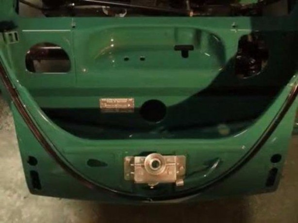 Foto - 1966 model Vosvos'u 2016 modele çevirdi