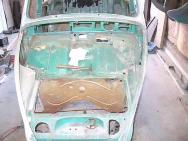 Foto - 1966 model Vosvos'u 2016 modele çevirdi