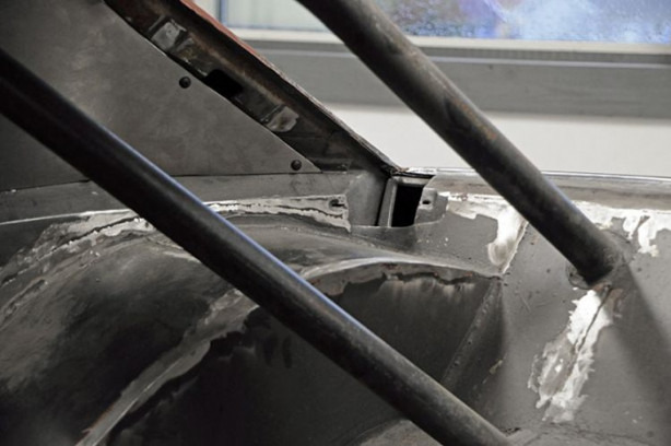 Foto - 1968 model Chevrolet Camaro'yu yenilediler!