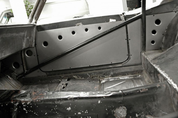 Foto - 1968 model Chevrolet Camaro'yu yenilediler!