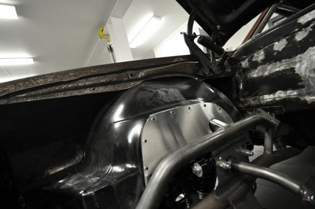 Foto - 1968 model Chevrolet Camaro'yu yenilediler!