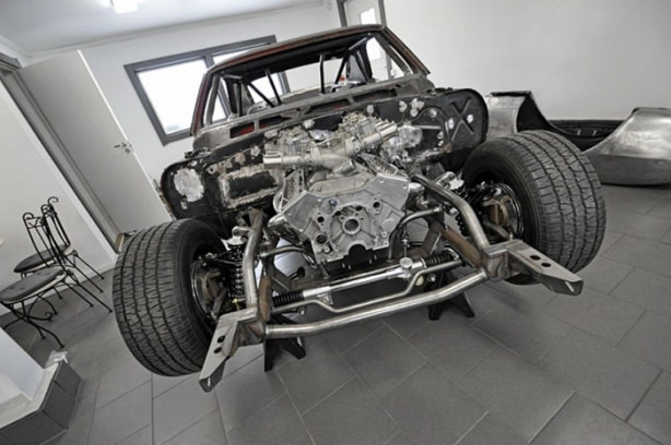 Foto - 1968 model Chevrolet Camaro'yu yenilediler!