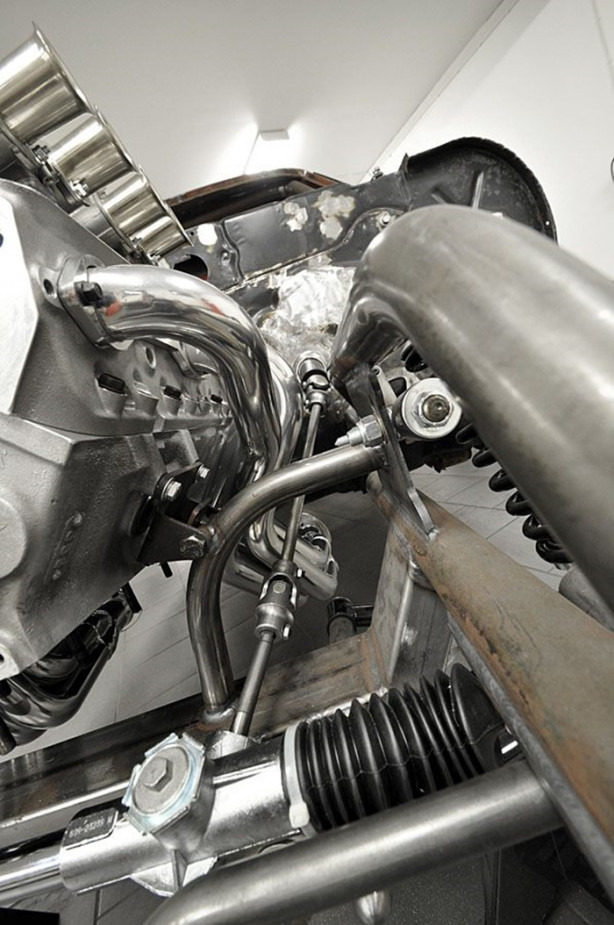 Foto - 1968 model Chevrolet Camaro'yu yenilediler!