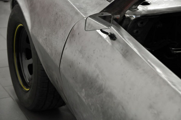 Foto - 1968 model Chevrolet Camaro'yu yenilediler!