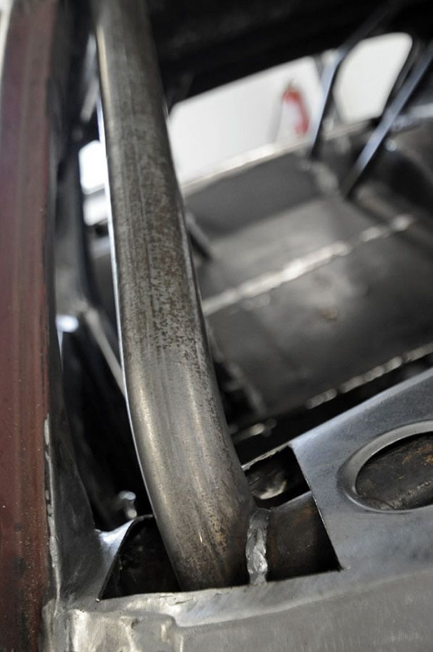 Foto - 1968 model Chevrolet Camaro'yu yenilediler!